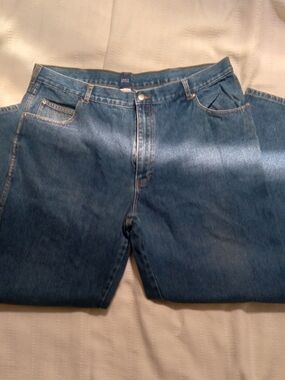Vtg Basic Edition Classic Blue Men’s Jeans